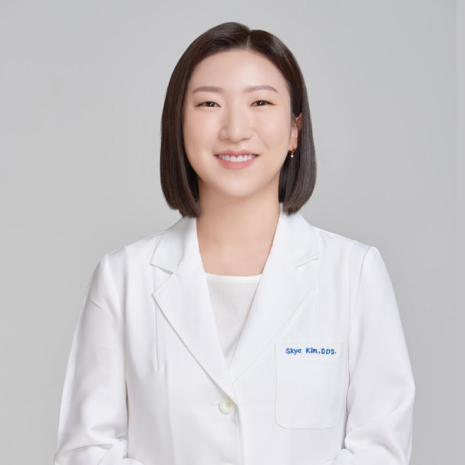 Dr. Skye Kim
